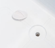 Foro di scarico dell'acqua di condensa nel frigorifero