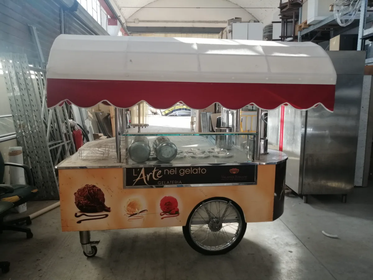 Carrettino gelati con carapine usato a Roma