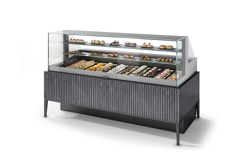 Vetrina refrigerata ISA per pasticceria e bar